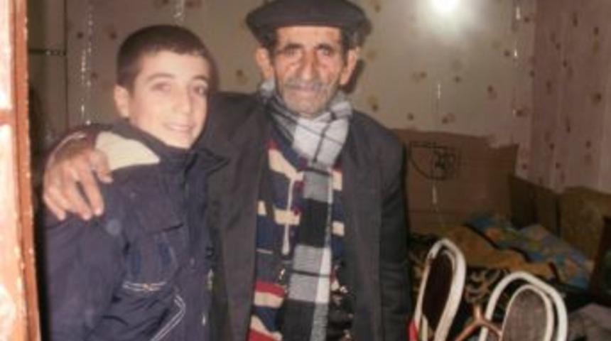 Bir tencerede sende kaynat