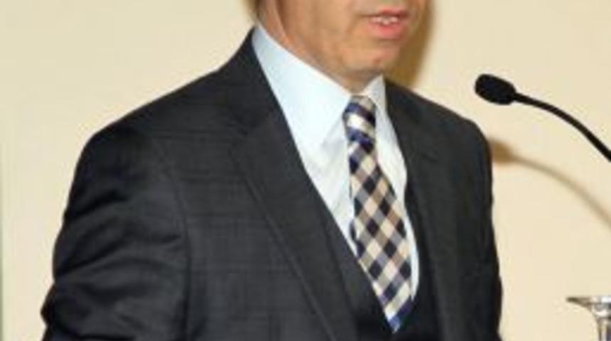 Fakir Ailelerin &Ccedil;ocuklarına Futbolla Sahip &Ccedil;ıkılacak