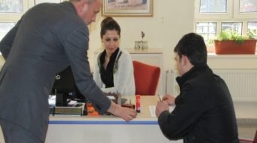 Ak Masa'ya 2012 Yılında 4 Bin 868 Kişi Başvurdu