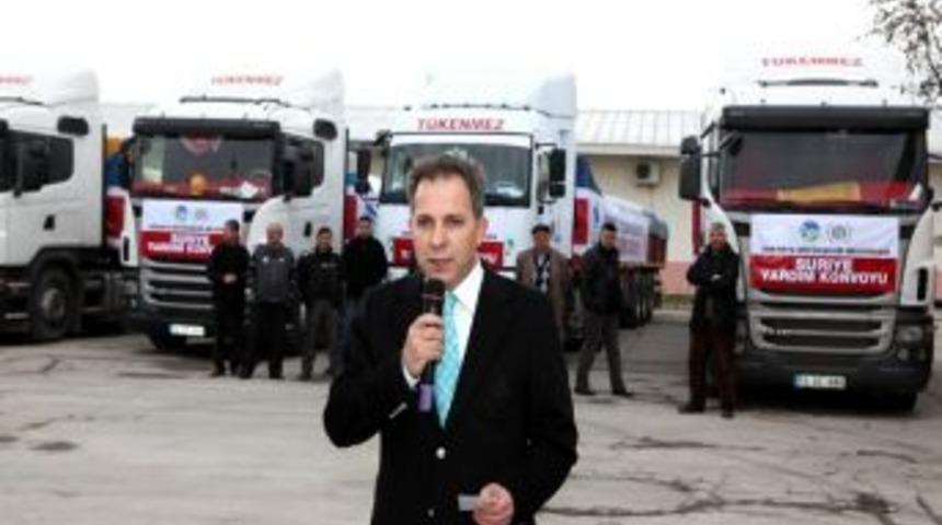 Sakarya'dan Suriyeye G&ouml;nderilen Yardım Malzemeleri Yola &Ccedil;ıktı