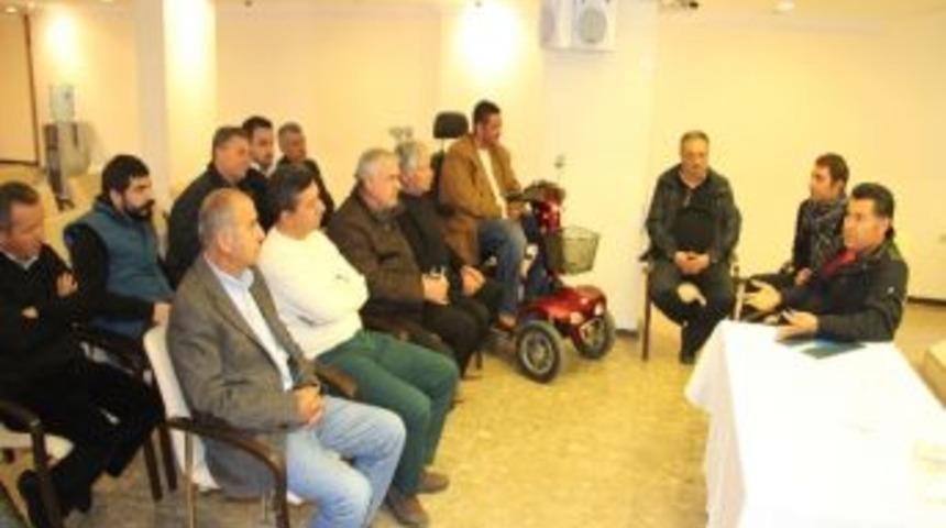 Bodrum'da &Ouml;mr&uuml;n&uuml; Doldurmuş Eski D&uuml;kkanlar Yıkılıyor