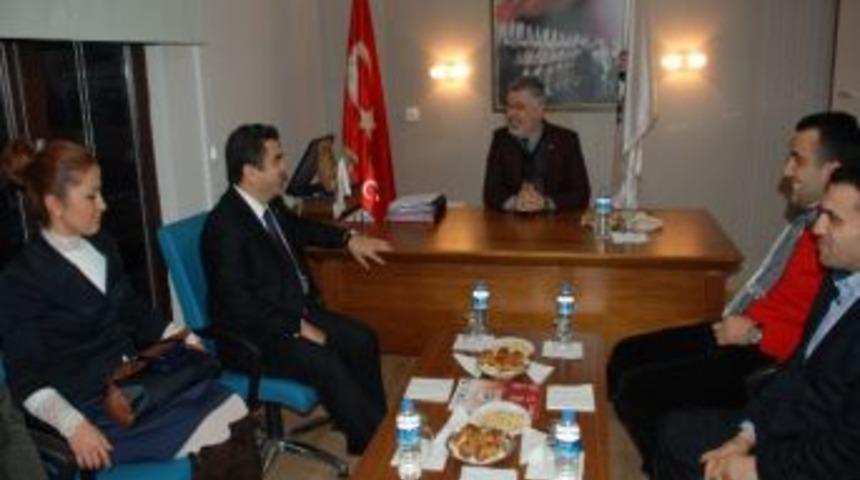 Vali D&uuml;zg&uuml;n&rsquo;den Baroya Ziyaret