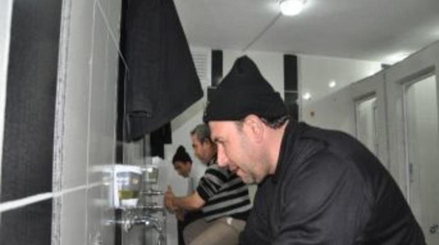 Akpınar Camii Yenilendi