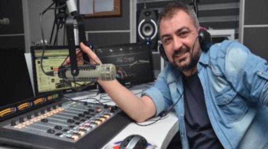 &Ouml;mer K&ouml;roğlu&rsquo;nun Radyoculuk Hikayesi