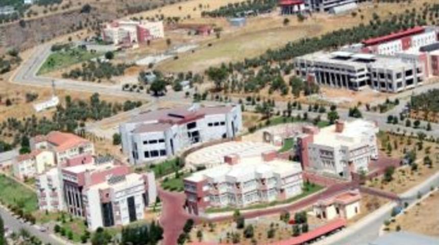 Ad&uuml;&rsquo;n&uuml;n Proje Başarıları S&uuml;r&uuml;yor