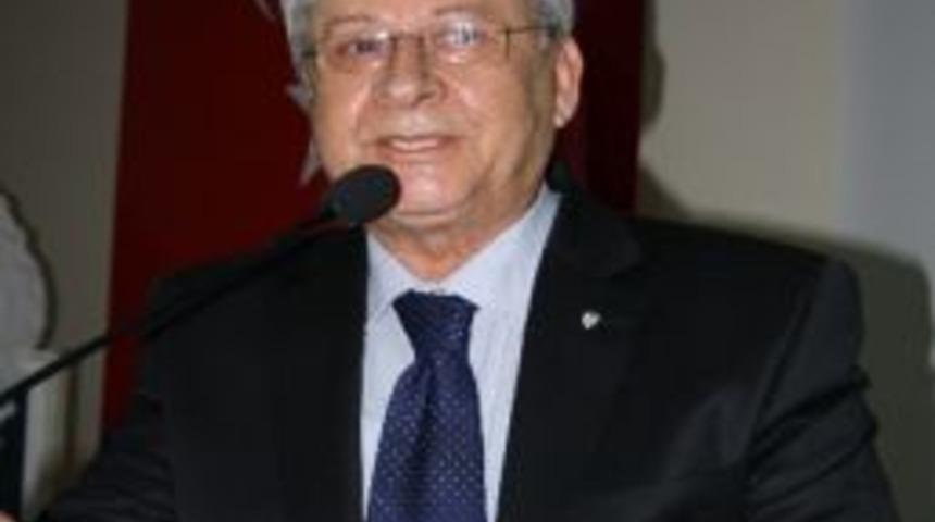 Muğlaspor'da Başkan İ&ccedil;ten G&uuml;ven Tazeledi