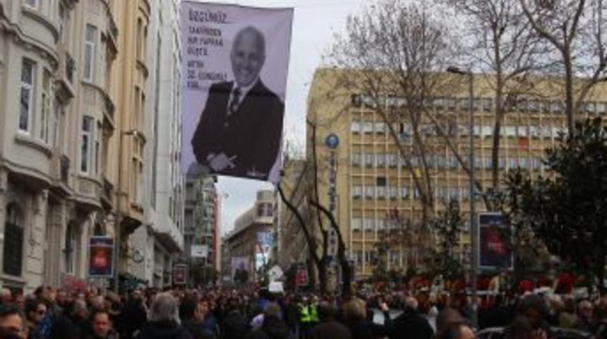 'Takvimlerden Bir Yaprak Daha D&uuml;şt&uuml;, 32. G&uuml;n Yok Artık'