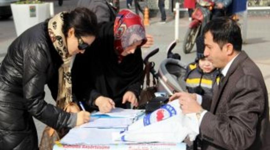 Memur-sen&rsquo;nden '10 Milyon İmza' Kampanyası