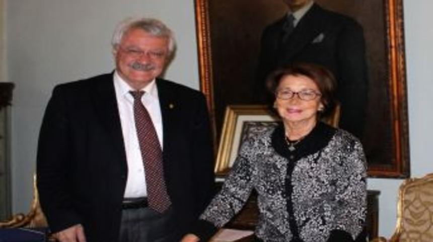 İn&ouml;n&uuml; Vakfı&rsquo;na Lozan Ziyareti