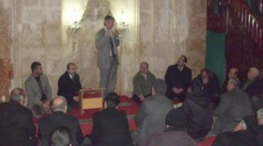 Umre Adayları Aşılandı