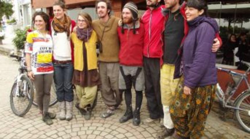 Dünya Turuna Çıkan Bisikletçiler Ordu'da Mola Verdi