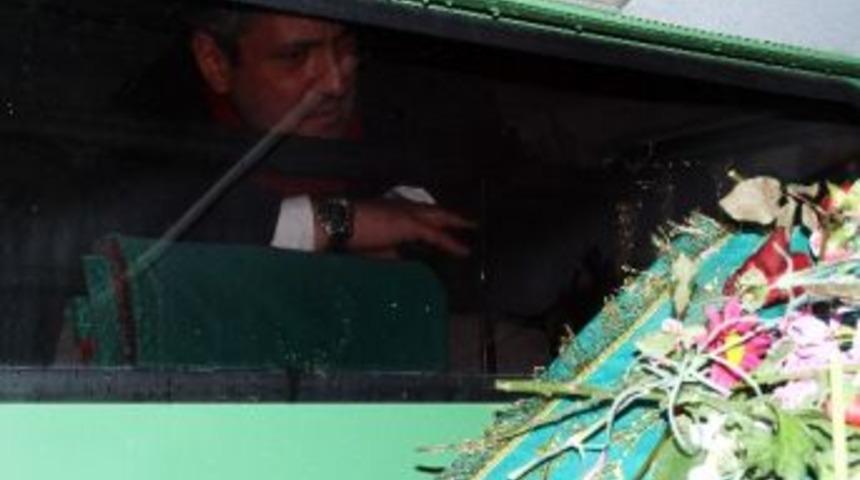 Oğul Biran'dan Babasına Son Bakış