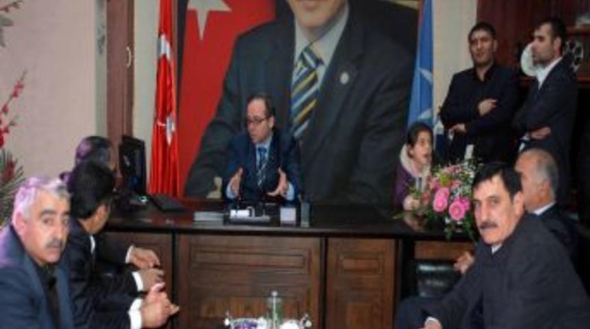 AK Parti Diyarbakır İl Başkanlığı'na Getirilen Altac G&ouml;revine Başladı