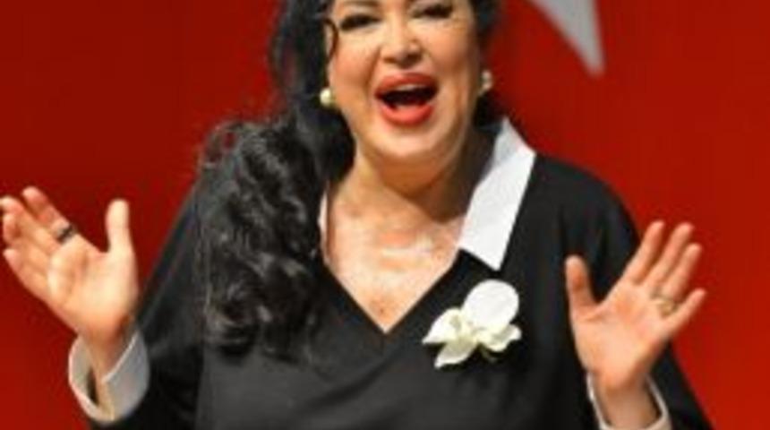 Sinemanın &lsquo;sultanı&rsquo;ndan Alb&uuml;m M&uuml;jdesi