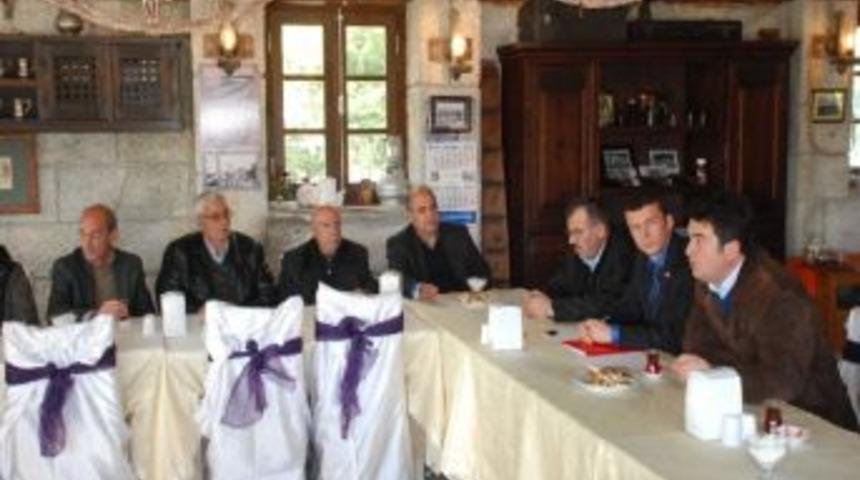 Chp&rsquo;li Baydar Didim&rsquo;de Muhtarlarla Biraya Geldi