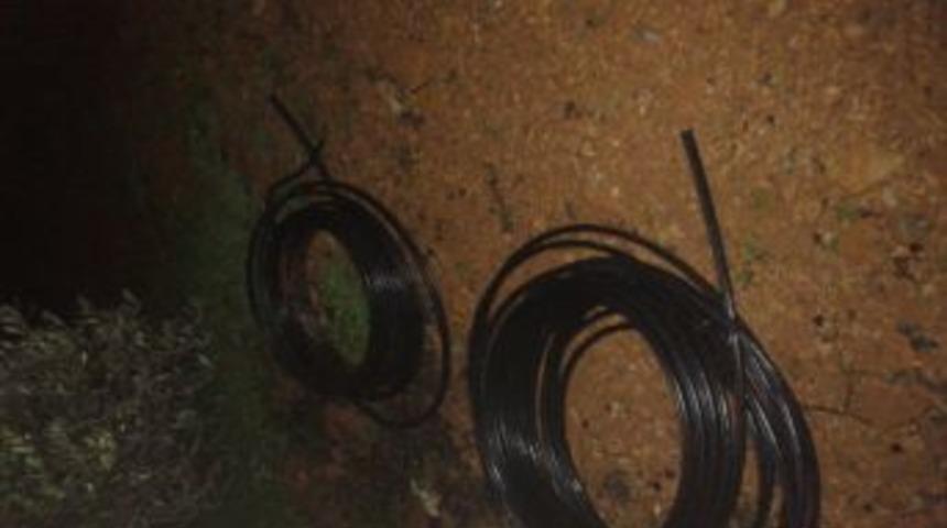 Kablo Hırsızları Jandarmadan Ka&ccedil;amadı