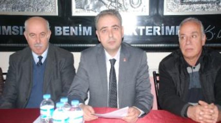 Akhisar Chp, Belediyenin Kanuna Aykırı İhale Yaptığını İddia Etti