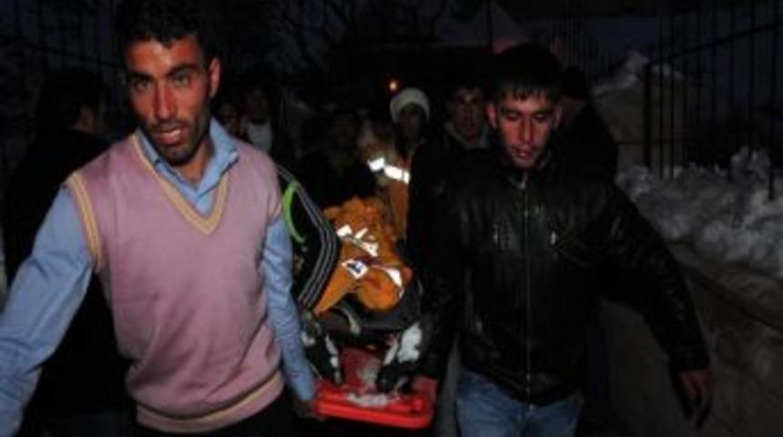 Van Kalesi&rsquo;nde İntihar Girişimi