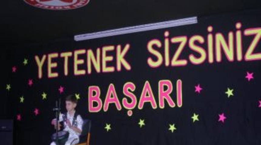 Başarı&rsquo;lı &Ouml;ğrenciler H&uuml;nerlerini Sergiledi