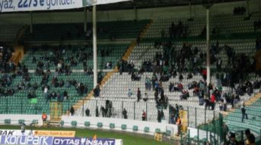 Bursaspor Taraftarı Kayserispor Ma&ccedil;ına İlgi G&ouml;stermedi