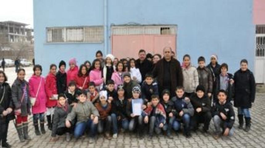 Yerk&ouml;yl&uuml; &Ouml;ğrenciler İlk Defa Sinemaya Gitti