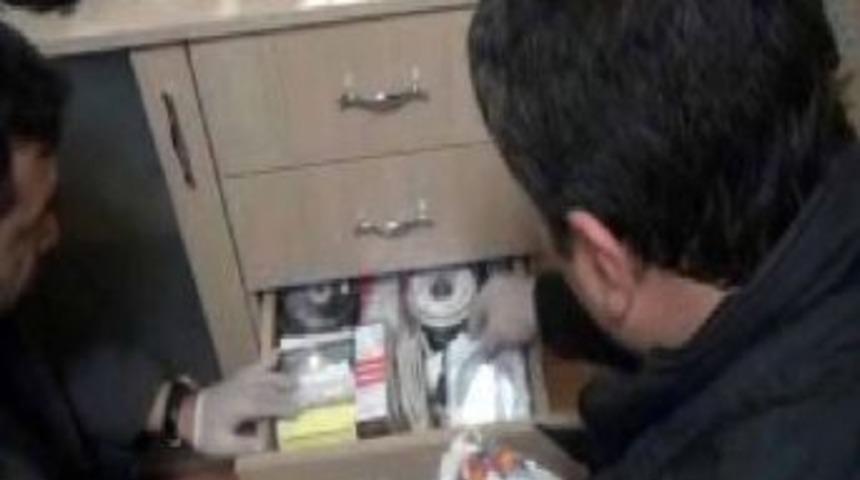 DHKP-C &Uuml;yeleri, Polis Kapıyı Kırarken Belgeleri Yakmış