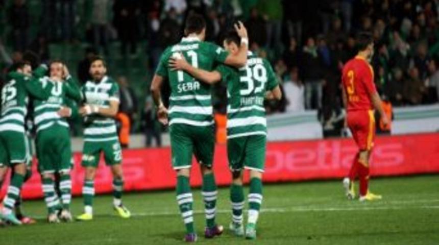 Timsah&rsquo;ın Ligde 8 Ma&ccedil;tır Bileği B&uuml;k&uuml;lm&uuml;yor