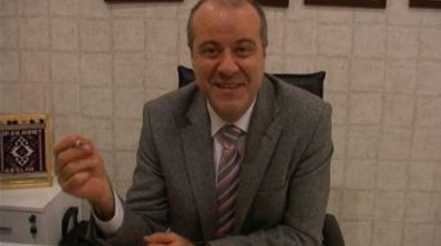 Op. Dr. Alper Tunga Demiraslan: