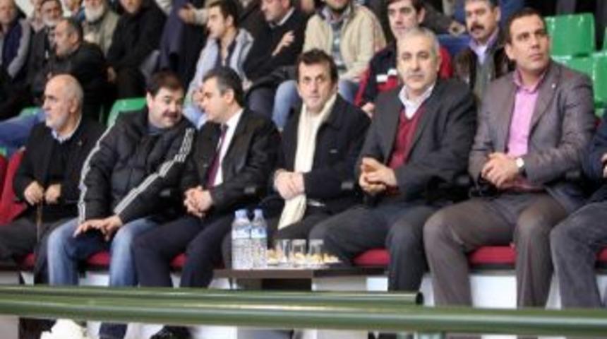 B&uuml;y&uuml;kşehirli G&uuml;reş&ccedil;iler Bursa&rsquo;nın Gururu Oldu