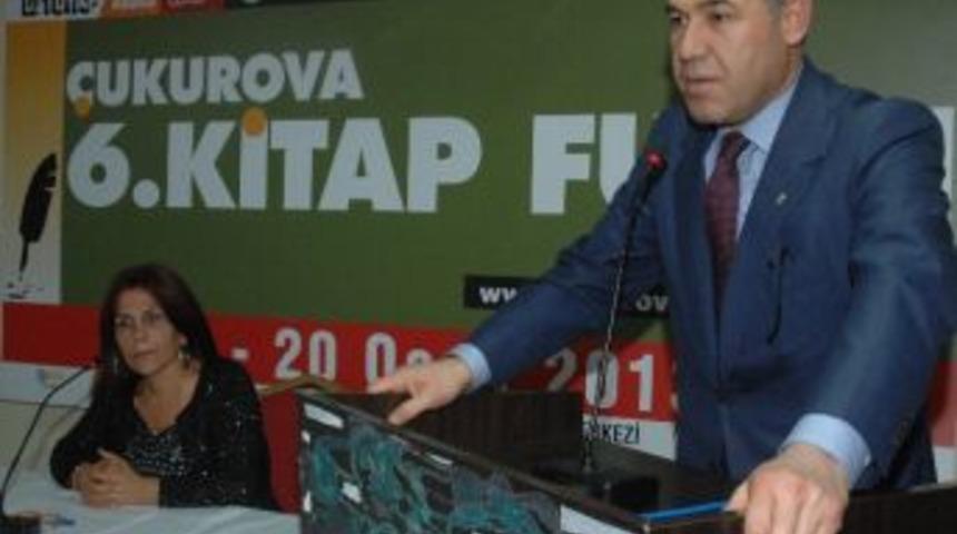 Kitap Fuarı&rsquo;nda &lsquo;&ccedil;ukurova&rsquo;dan Şiirler&rsquo; Şiir Dinletisi