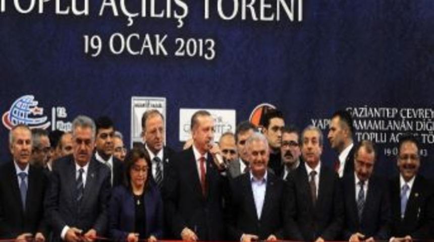 Başbakan Erdoğan Şehitkamil Belediyesi&rsquo;nin Yaptığı Hizmetleri A&ccedil;tı