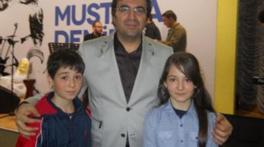 Mustafa Demirci'den, Mevlit Kandili &Ouml;ncesi Beğenilen Konser