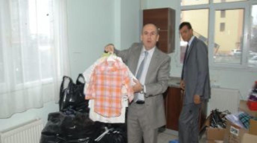 Erzin'de Sosyal Market'e Yardımlar &Ccedil;ığ Gibi B&uuml;y&uuml;yor