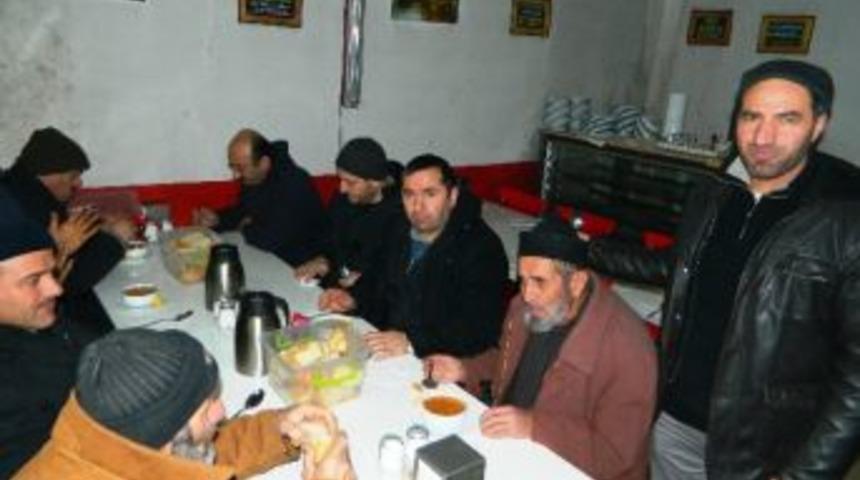 Posof&rsquo;ta &ldquo;kuran &Ouml;ğrenme&rdquo; Kampanyasının Ardından &ldquo;namaz Da Buluşalım&rdquo; Kampanyası Başlatıldı