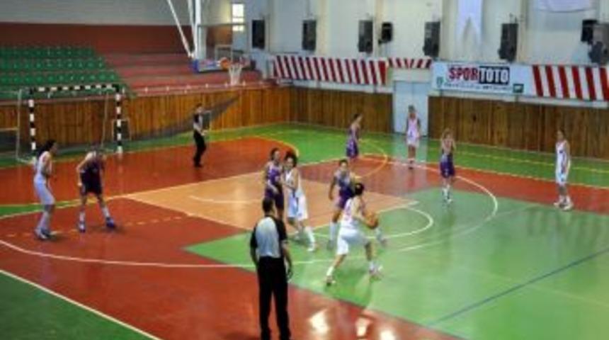Tbf Kadınlar Basketbol 2.lig M&uuml;cadelesi&rsquo;nde Nevşehir &Uuml;niversitesi Orduspora Mağlup Oldu