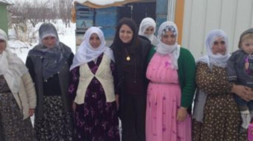 Ak Partili Orhan K&ouml;y Ziyaretlerini S&uuml;rd&uuml;r&uuml;yor