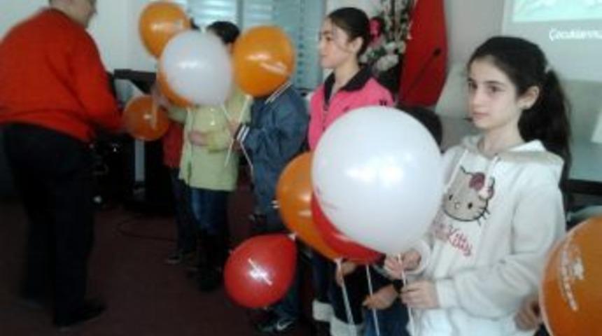 &ldquo;mutlu Kadınlar Ve &Ccedil;ocuklar&rdquo; Eğitim Programı Devam Ediyor