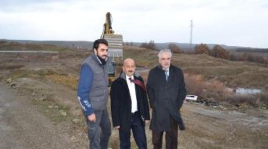 Katı Atık Bertaraf Ve D&uuml;zenli Depolama Tesisi&rsquo;nde İlk Kazma Vuruldu
