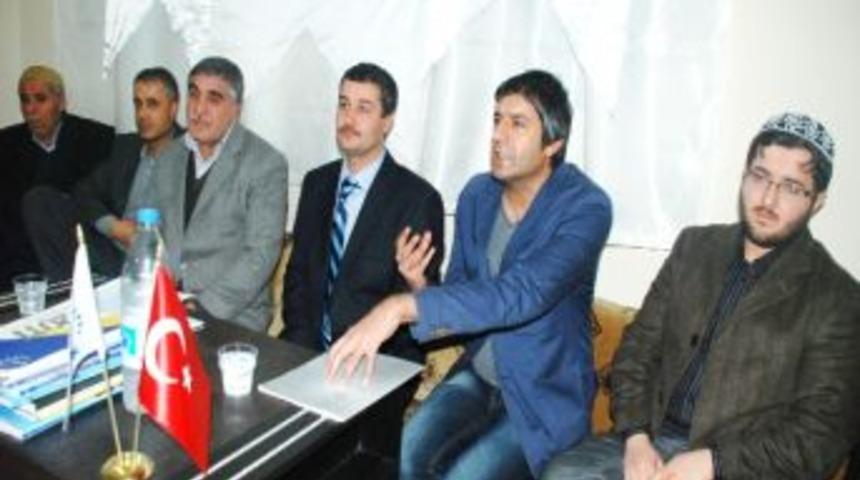 T&uuml;msiad'ın &Ccedil;alışmaları Kahta'da Vatandaşlara Tanıtıldı