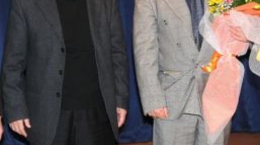 Aliağa Belediyesi, Uğur Mumcu Ve Demokrasi Şehitlerini Anıyor