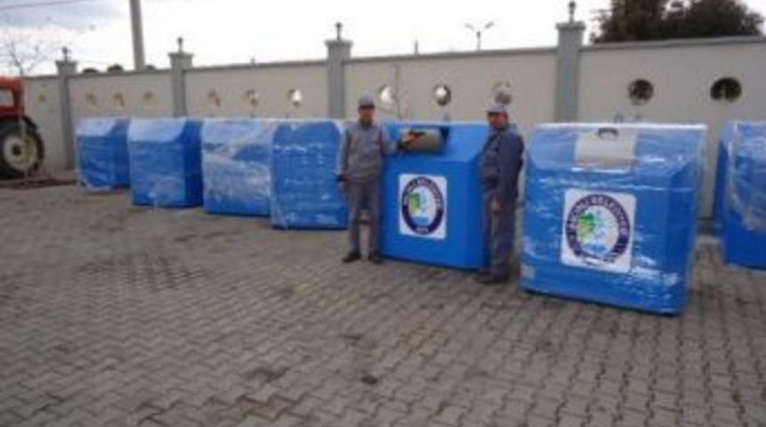 Salihli'de Cam Ve Plastik Atık Konteynırları Hazır