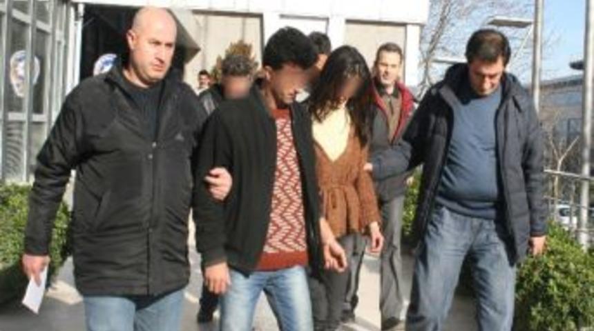 Evlilik Vaadiyle Dolandırdılar