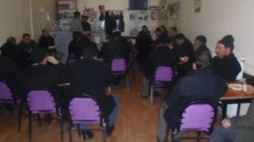 Kahvehane Sohbetine B&uuml;y&uuml;k İlgi