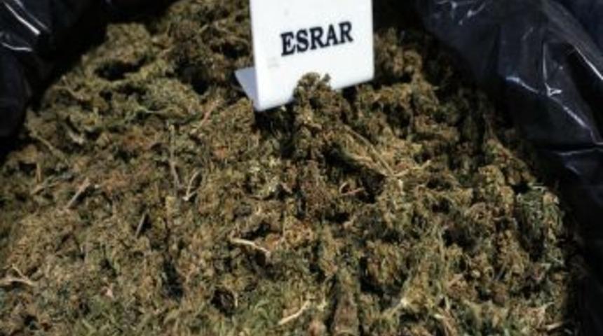 Başkent'te Uyuşturucu Operasyonu: 23 Kişi G&ouml;zaltında