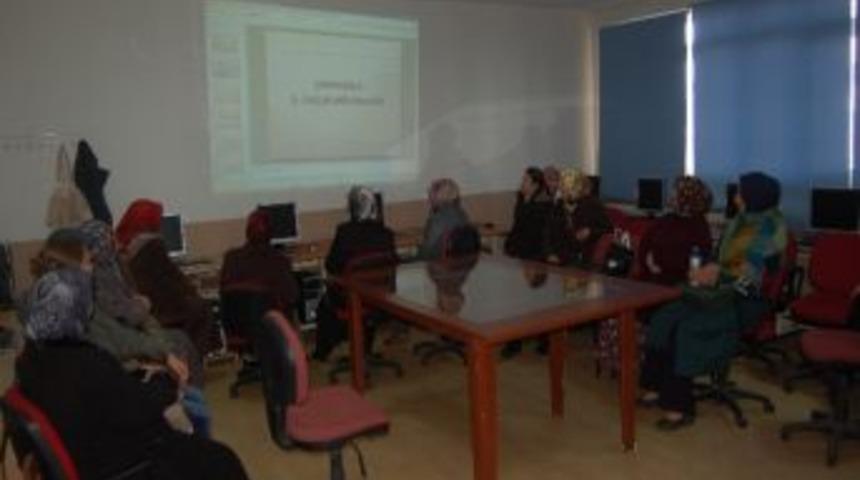 Lapseki&rsquo;de Kanser Semineri D&uuml;zenlendi