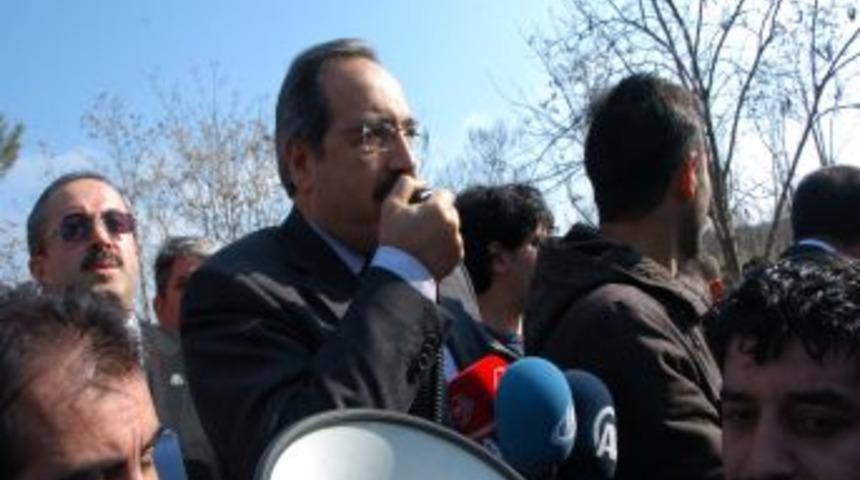 Dicle &Uuml;niversitesi'nde Zazaki Sorular Sızdırılınca Sınav Iptal Edildi