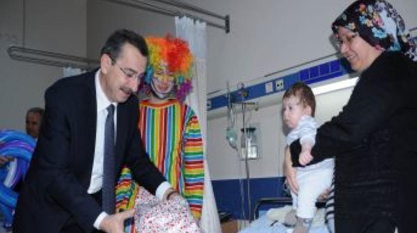 T&uuml;rkiye&rsquo;de &Ccedil;ocuk Hastalar I&ccedil;in Ilk 'palya&ccedil;olu Tedavi' Yalova&rsquo;da Başladı