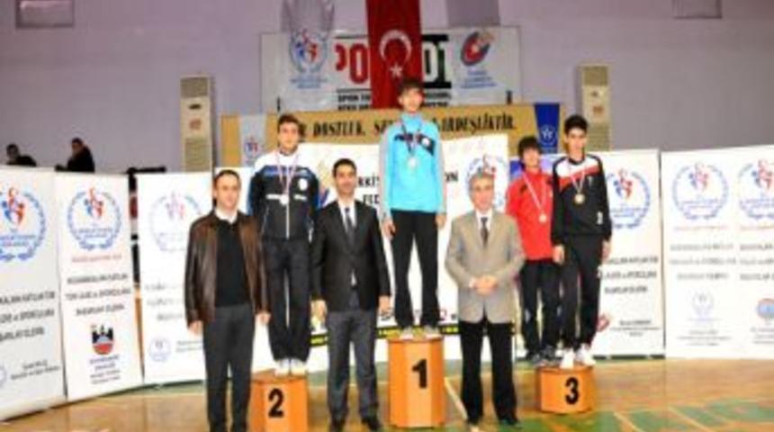 Umut: Diyarbakır&rsquo;dan T&uuml;rkiye Birincileri &Ccedil;ıkmaya Devam Edecek