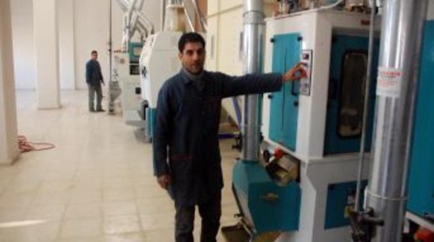 5 Milyon Dolara Kurulan Fabrikada El Değmenden Bulgur &Uuml;retiliyor