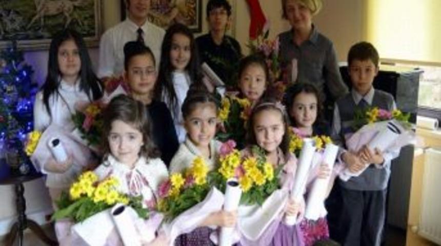 Miniklerden Piyano Resitali